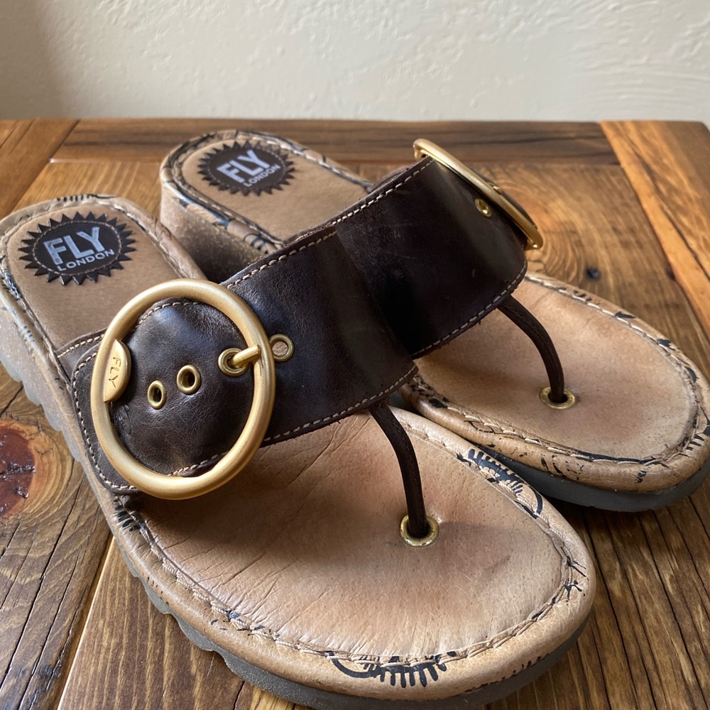 Fly London Trim Sandal - Dark Brown - size 8.5